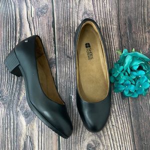 Shoes For Crews Willa, Women Slip Resistant Dress Shoe 8.5M